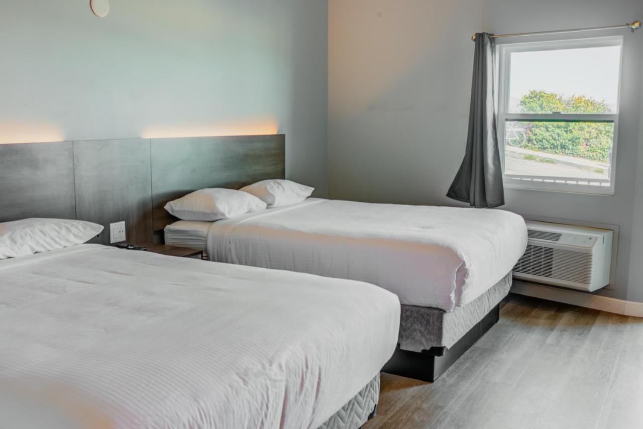 Casablanca Inn On The Beach Santa Cruz Esterno foto